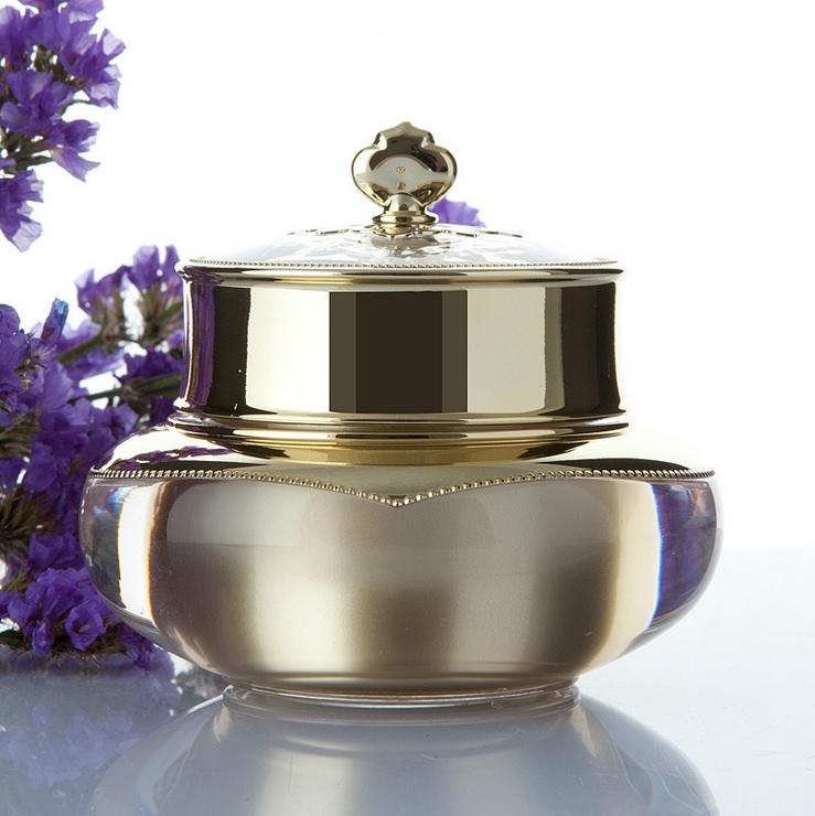 جرة الاكريليك التجميل