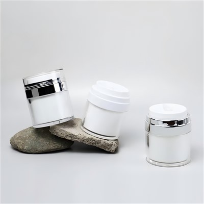 زجاجة اكريليك ذهبية وجرة